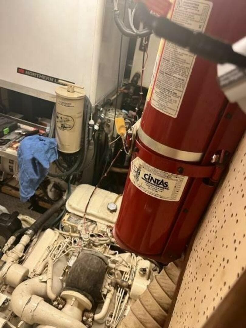 1986 Marine Trader Med Yacht 62 Yachtfish — photo 16