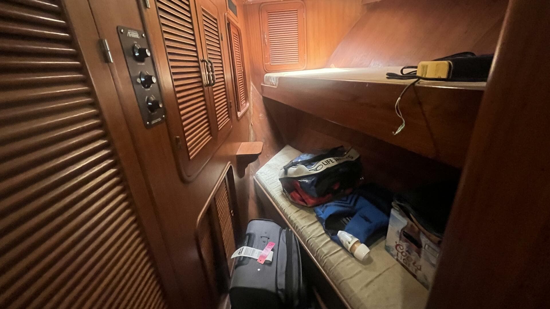 1986 Marine Trader Med Yacht 62 Yachtfish — photo 96