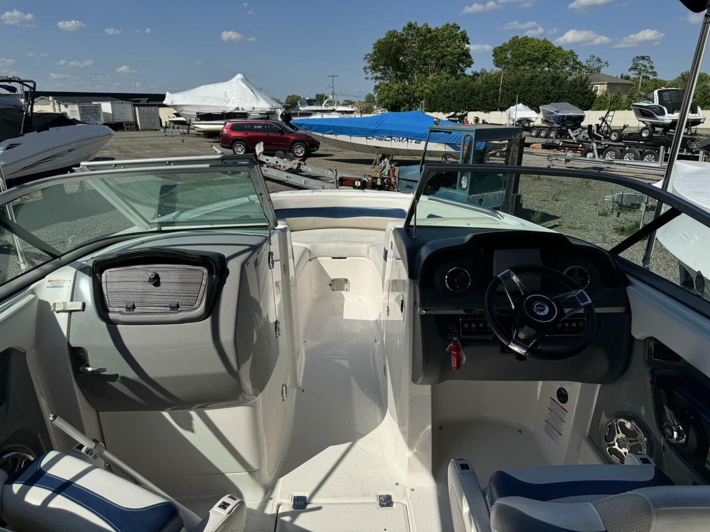 2014 Chaparral 246 Ssi — photo 11