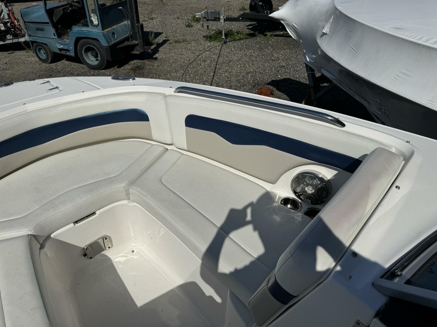 2014 Chaparral 246 Ssi — photo 15