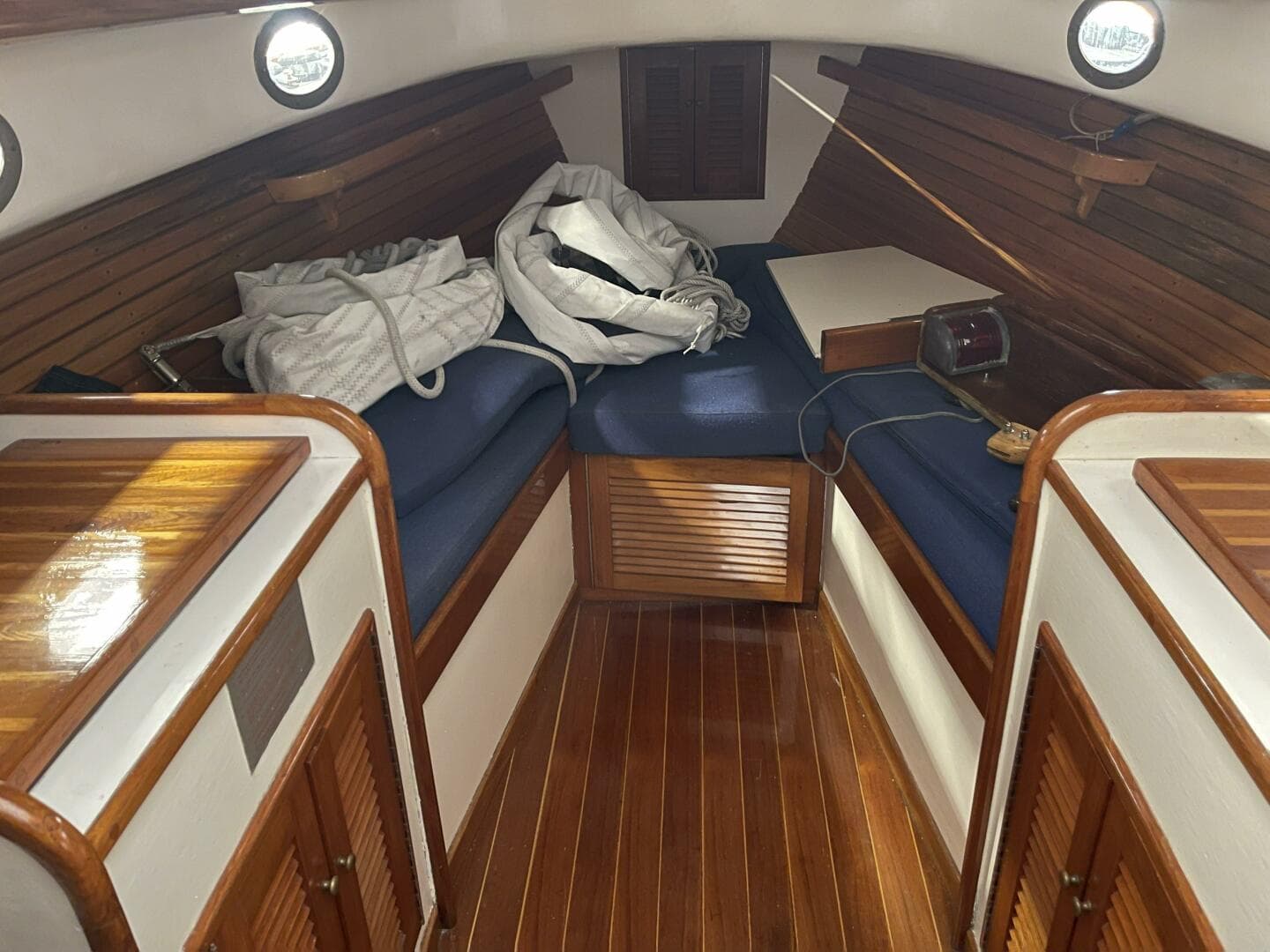 1983 Jarvis Newman Friendship Sloop — photo 44