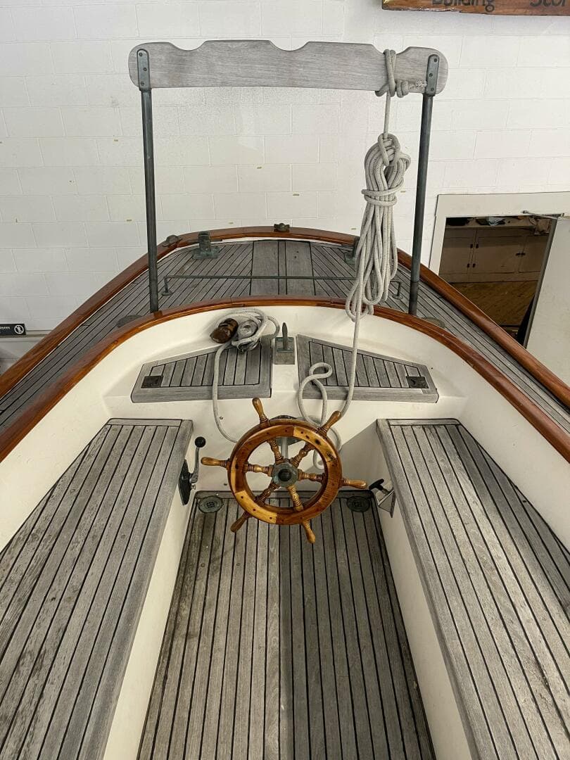 1983 Jarvis Newman Friendship Sloop — photo 9