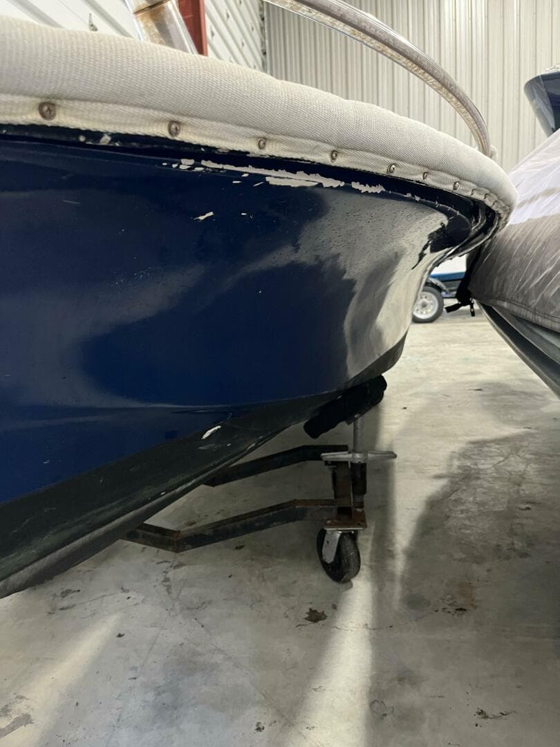 1995 Wahoo Center Console — photo 2