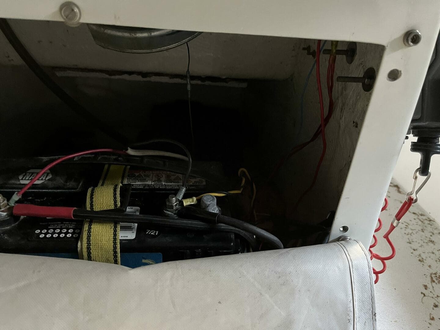 1995 Wahoo Center Console — photo 11