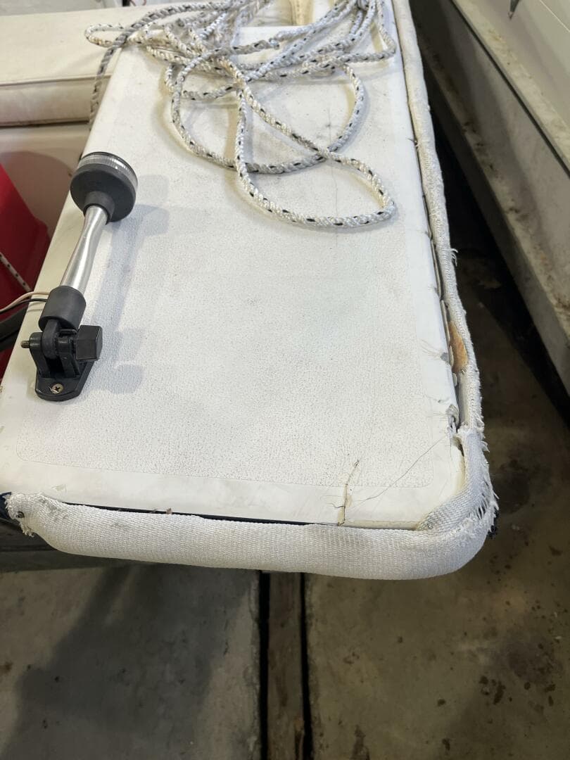 1995 Wahoo Center Console — photo 5