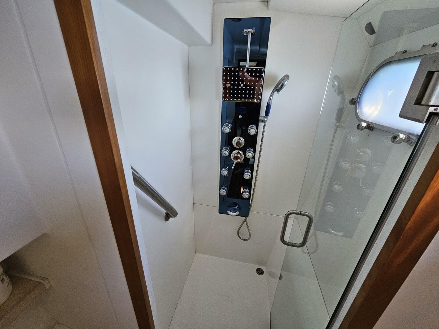 2012 Maine Cat Power Cat 47 — photo 48