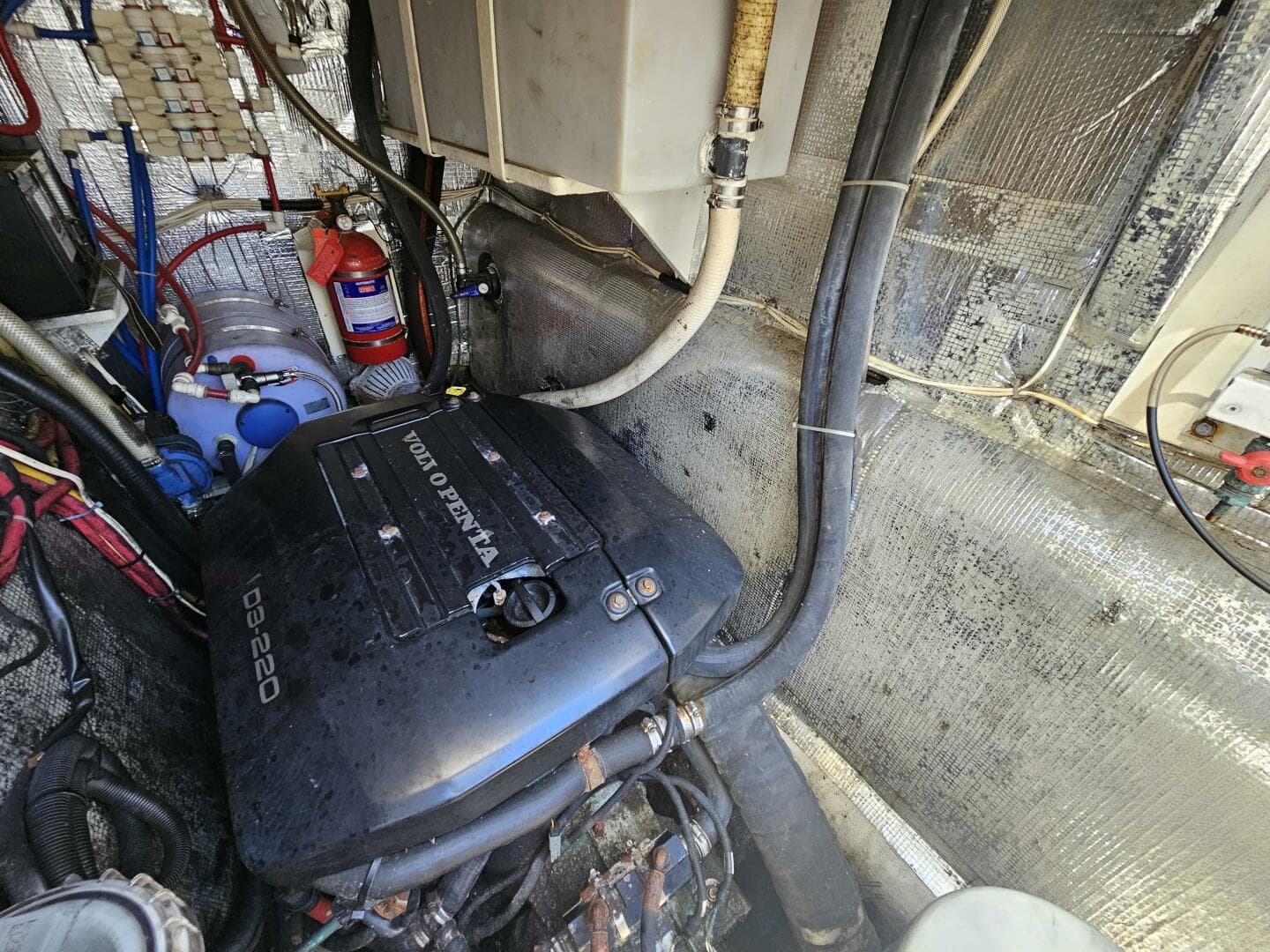 2012 Maine Cat Power Cat 47 — photo 53