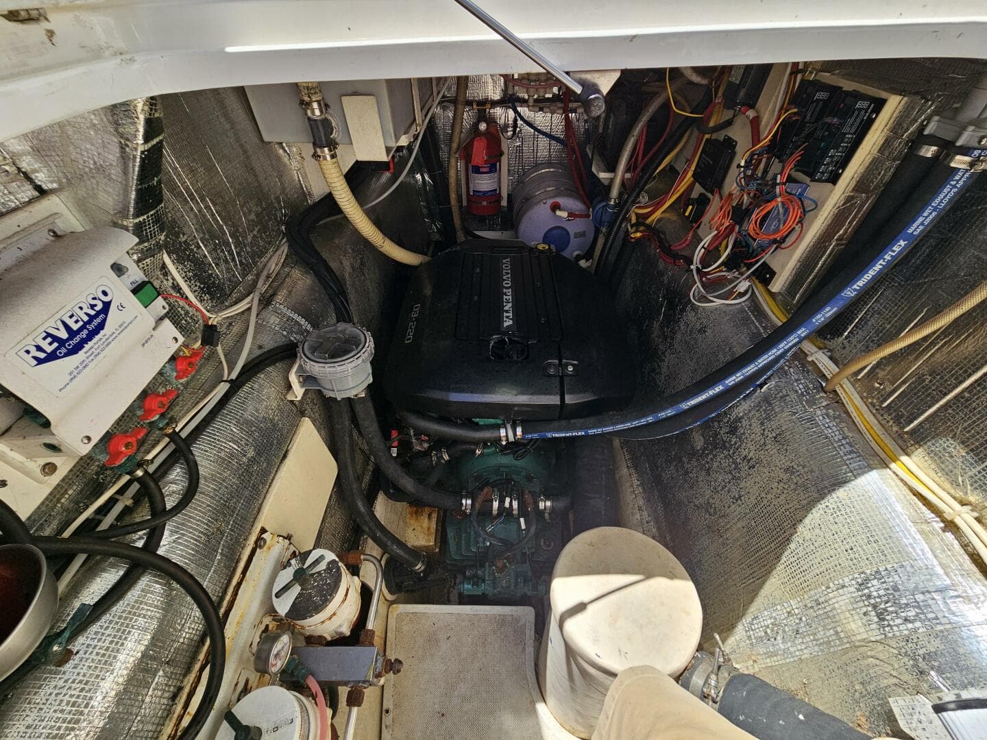 2012 Maine Cat Power Cat 47 — photo 52