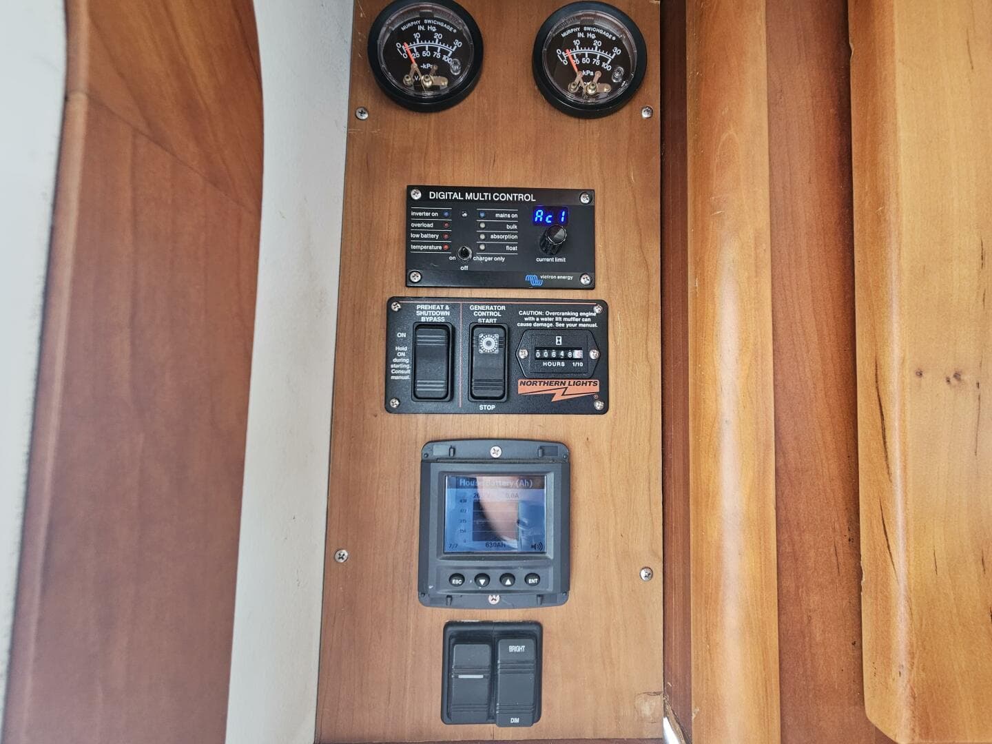 2012 Maine Cat Power Cat 47 — photo 30