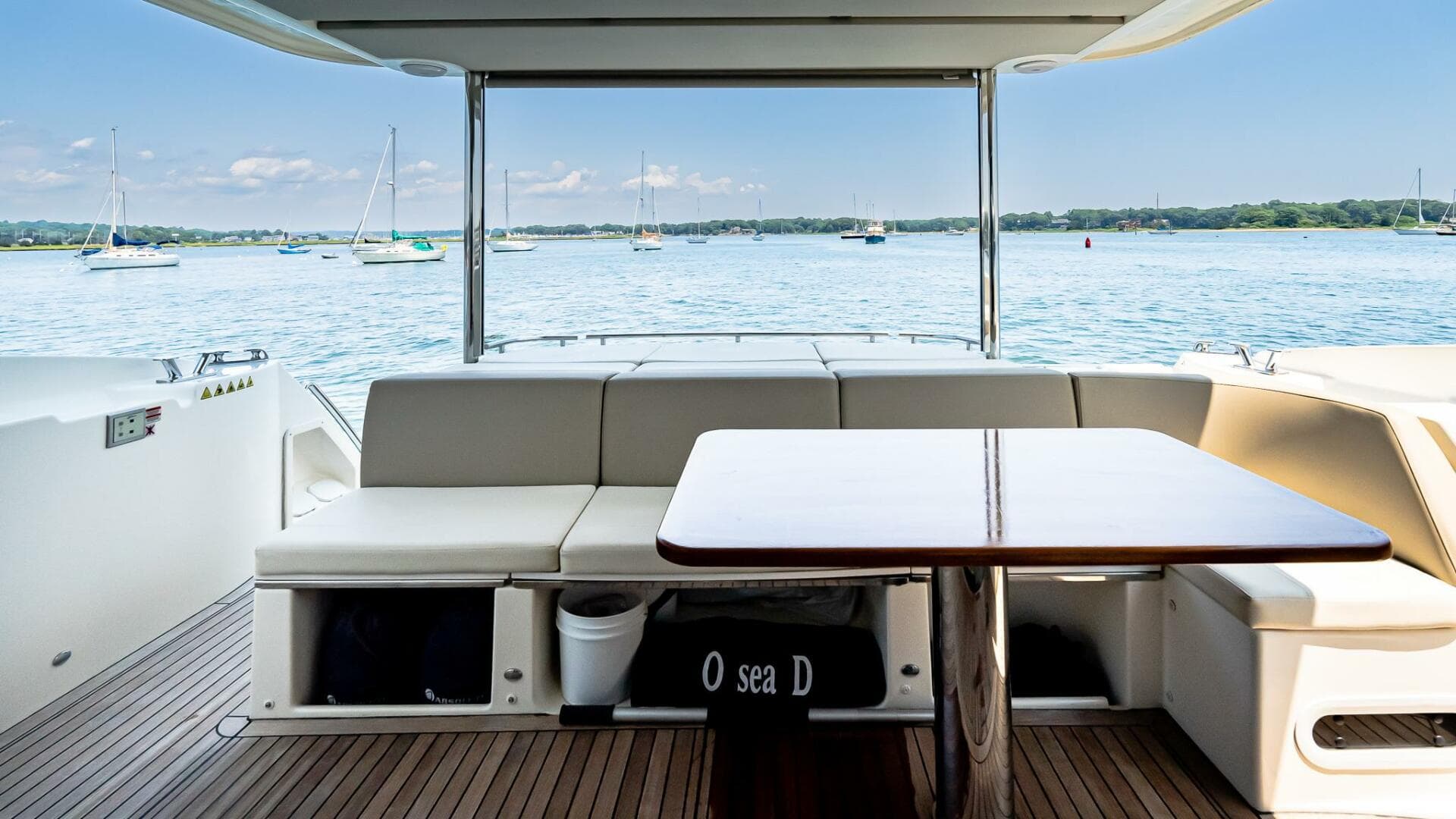 2017 Absolute 50 Fly — photo 16