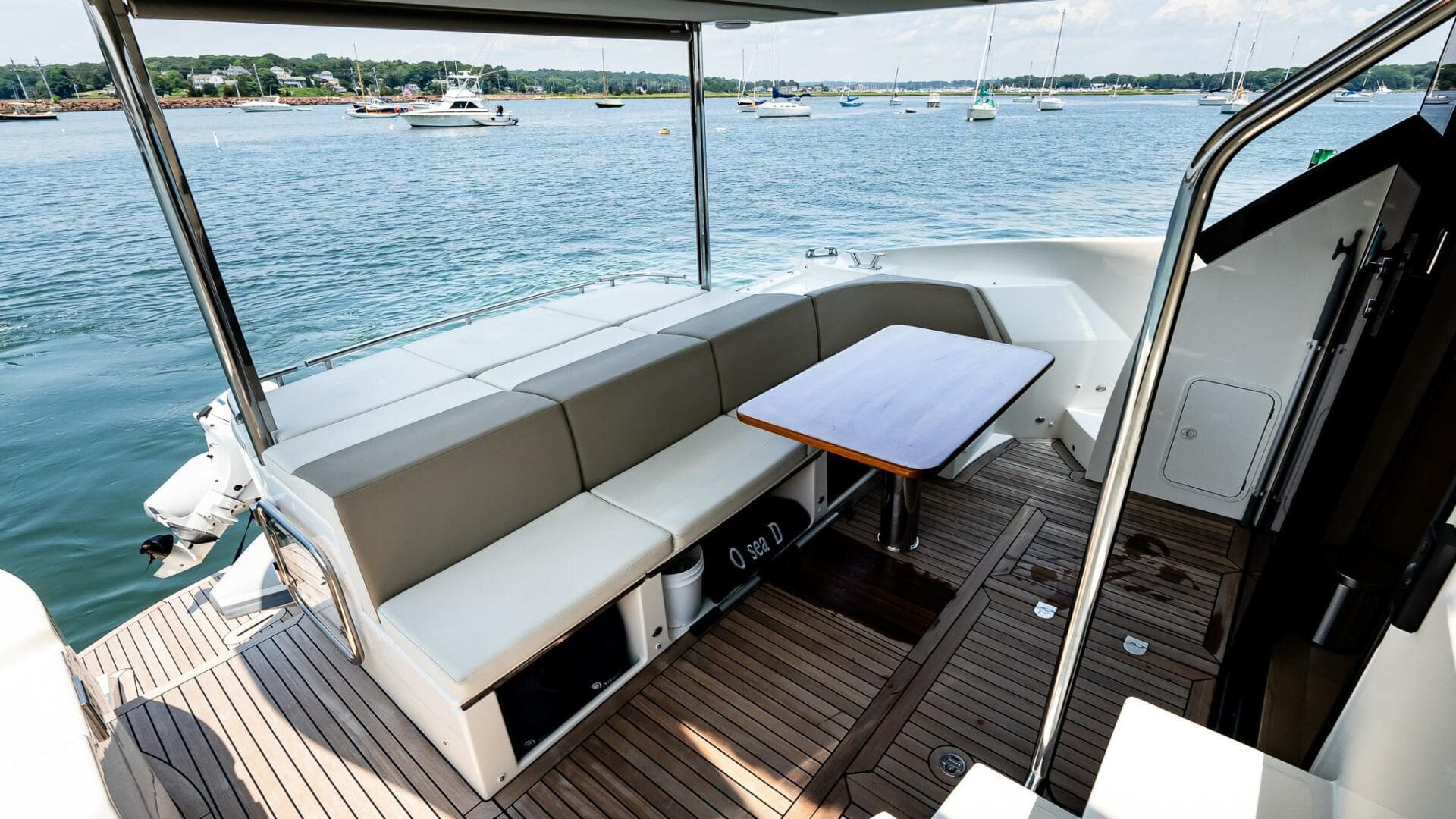 2017 Absolute 50 Fly — photo 7