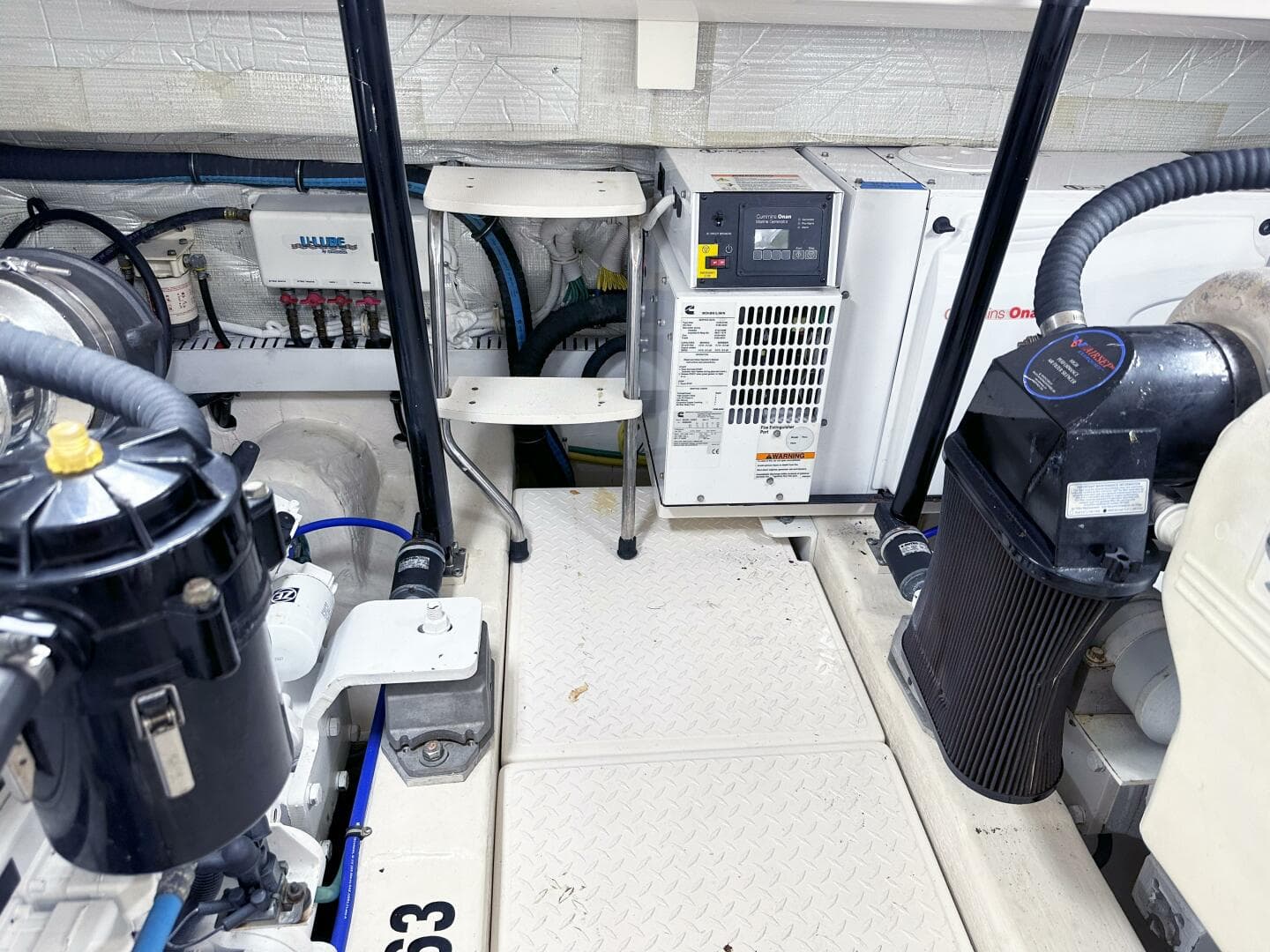 2011 Tiara Yachts 4300 Open — photo 32