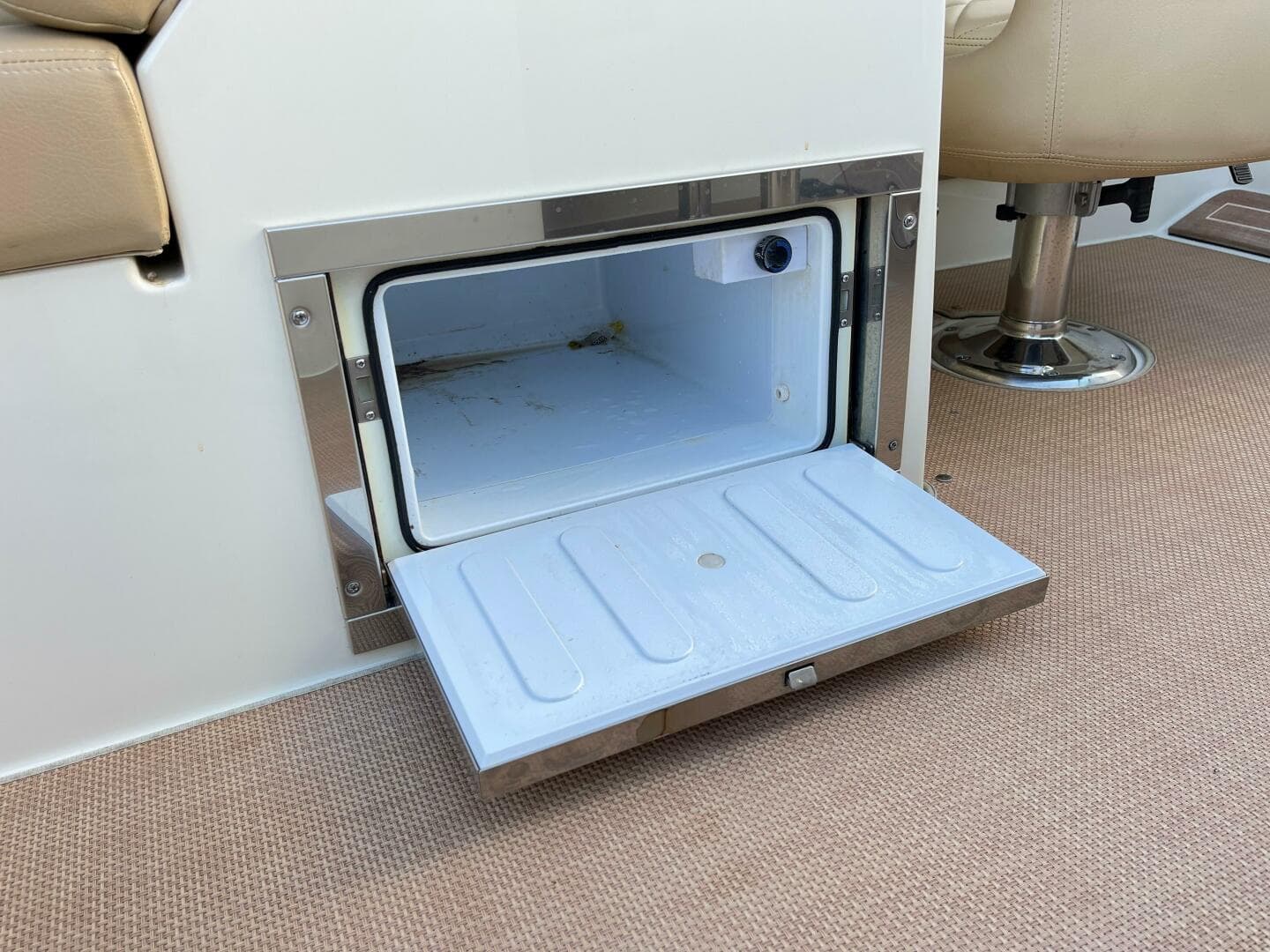 2015 Chris-Craft Launch 32 Rj — photo 20