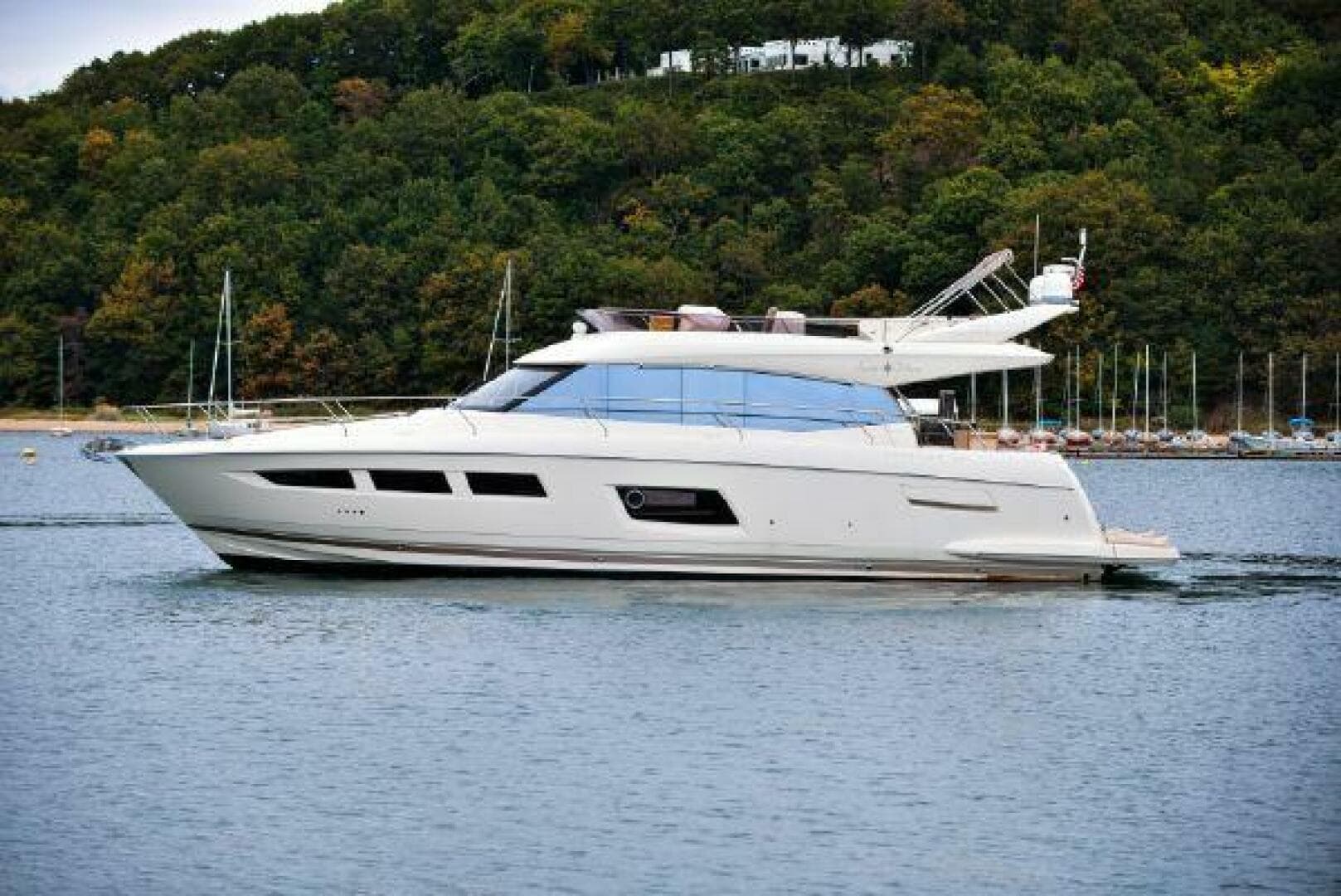 2014 Prestige 550 — photo 4