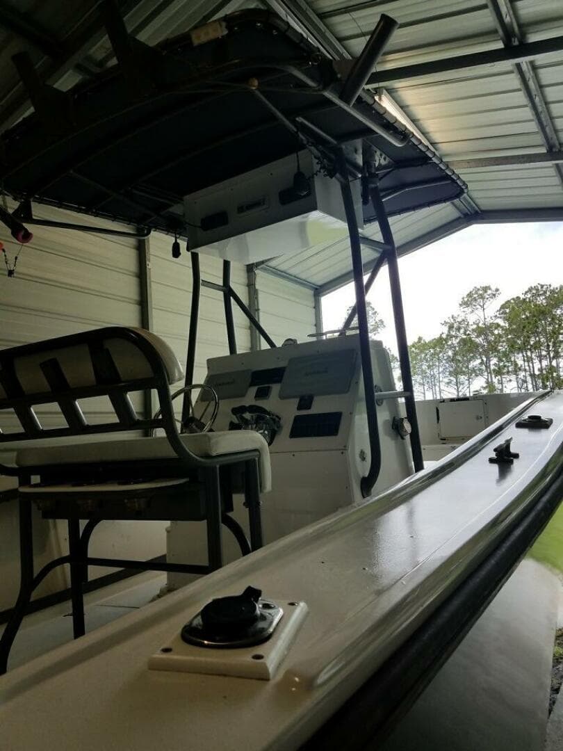 1988 Mako 261 Center Console — photo 12