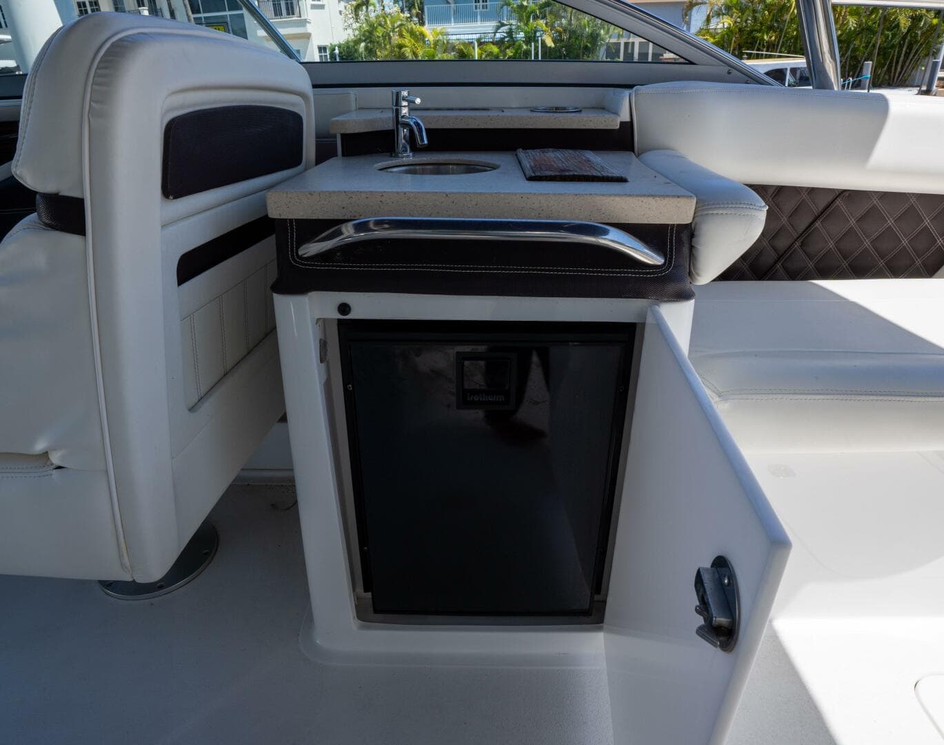 2013 Cobalt 28 — photo 11