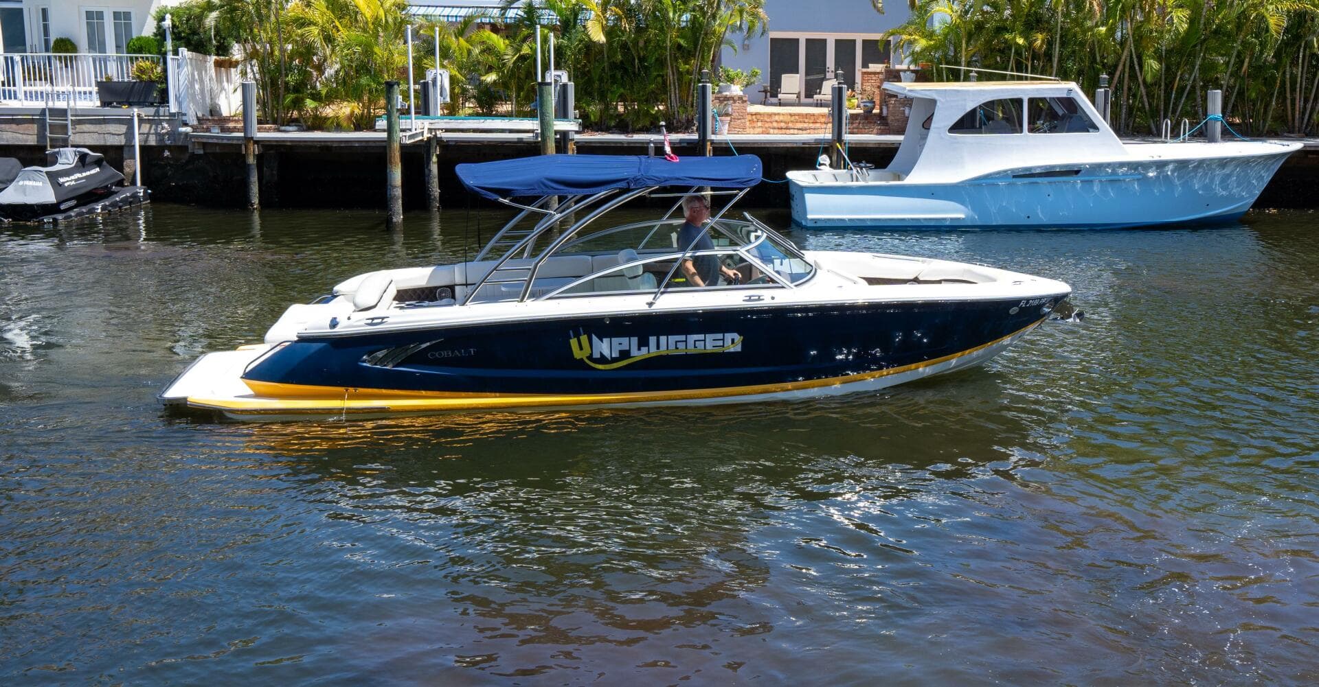 2013 Cobalt 28 — photo 1