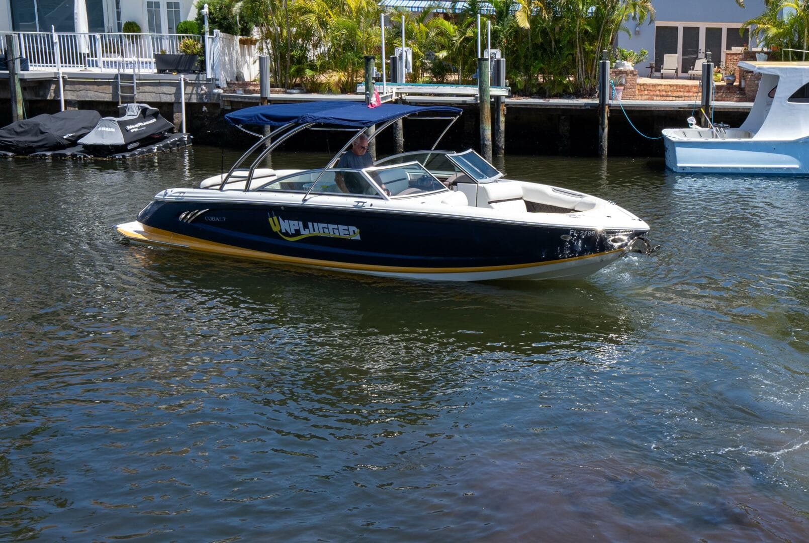 2013 Cobalt 28 — photo 4