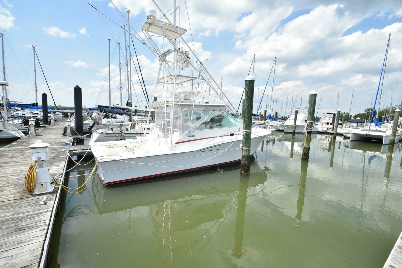 2001 Cabo 35 Express — photo 38