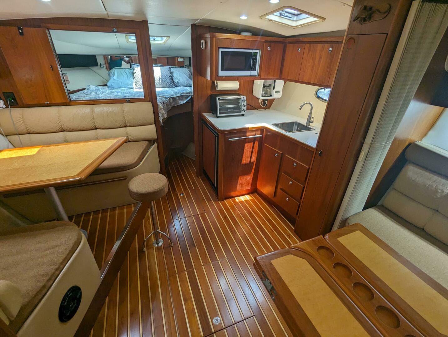 2000 Tiara Yachts 3500 Express — photo 5