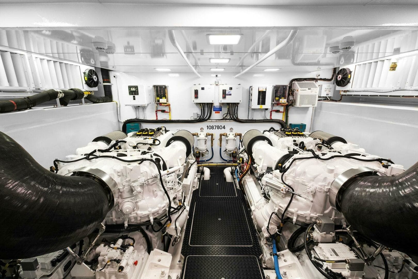 2022 Viking 75 — photo 44