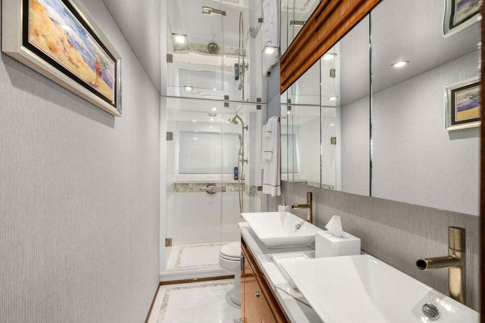 2022 Viking 75 — photo 48