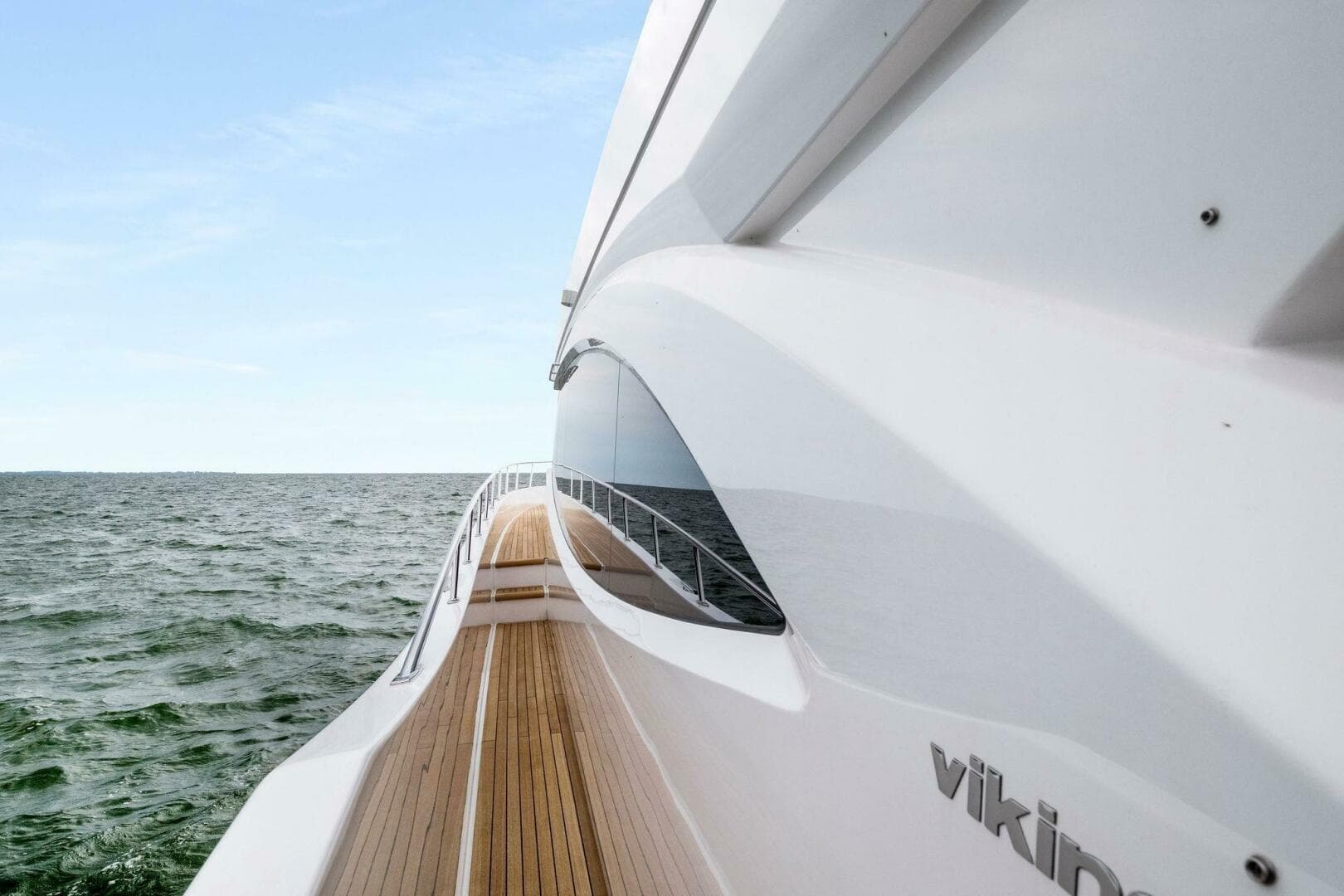 2022 Viking 75 — photo 17