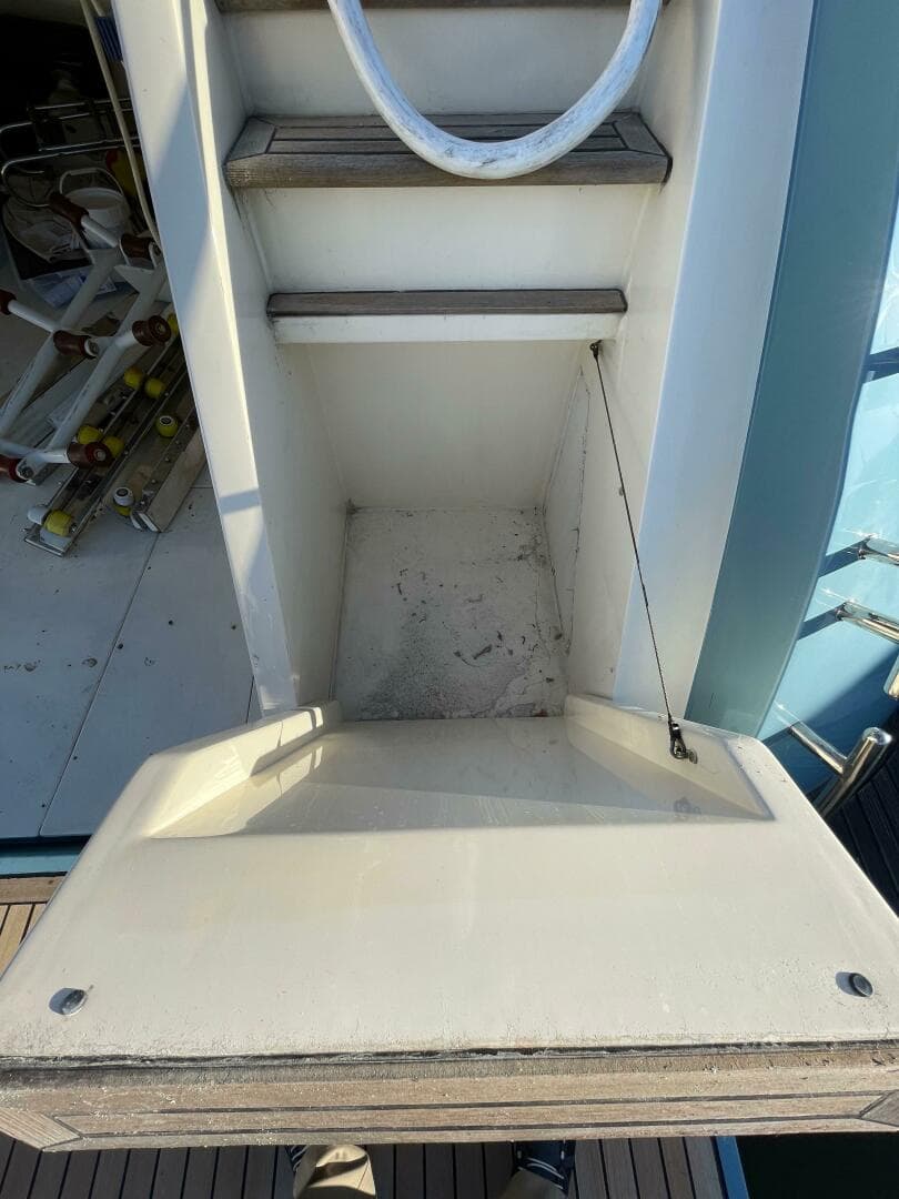 2006 Mochi Craft 74 Dolphin — photo 68