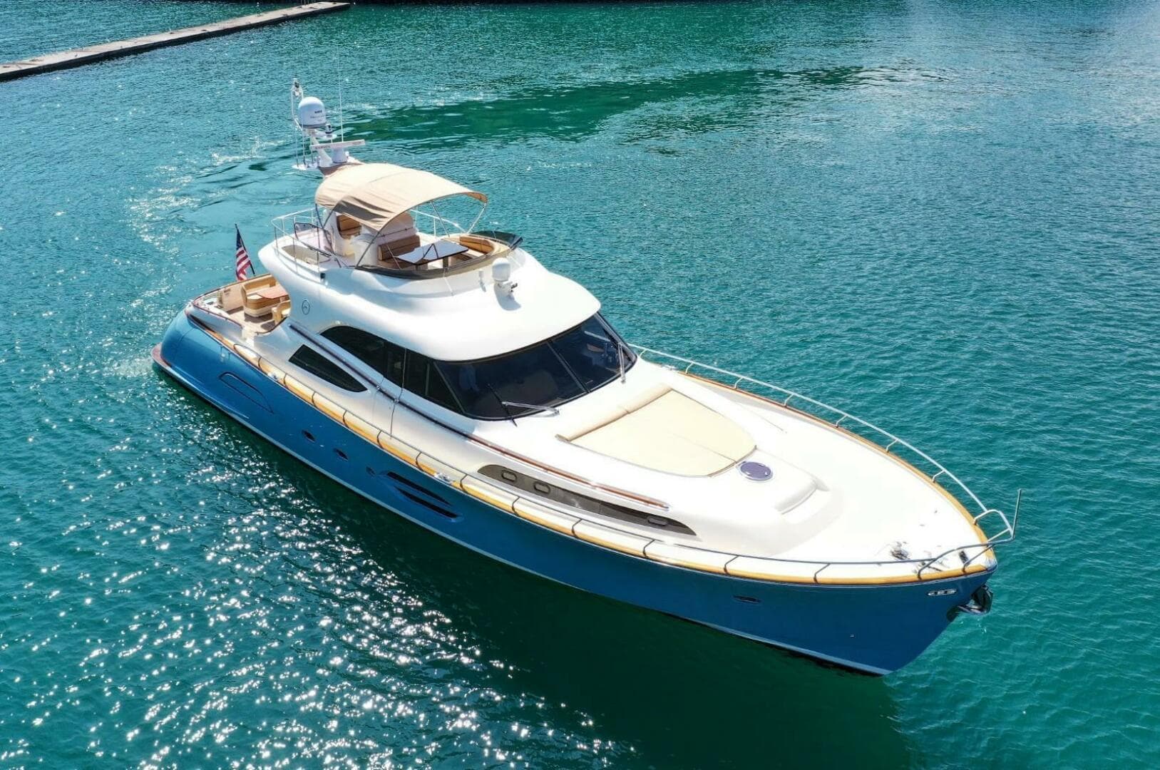2006 Mochi Craft 74 Dolphin — photo 11