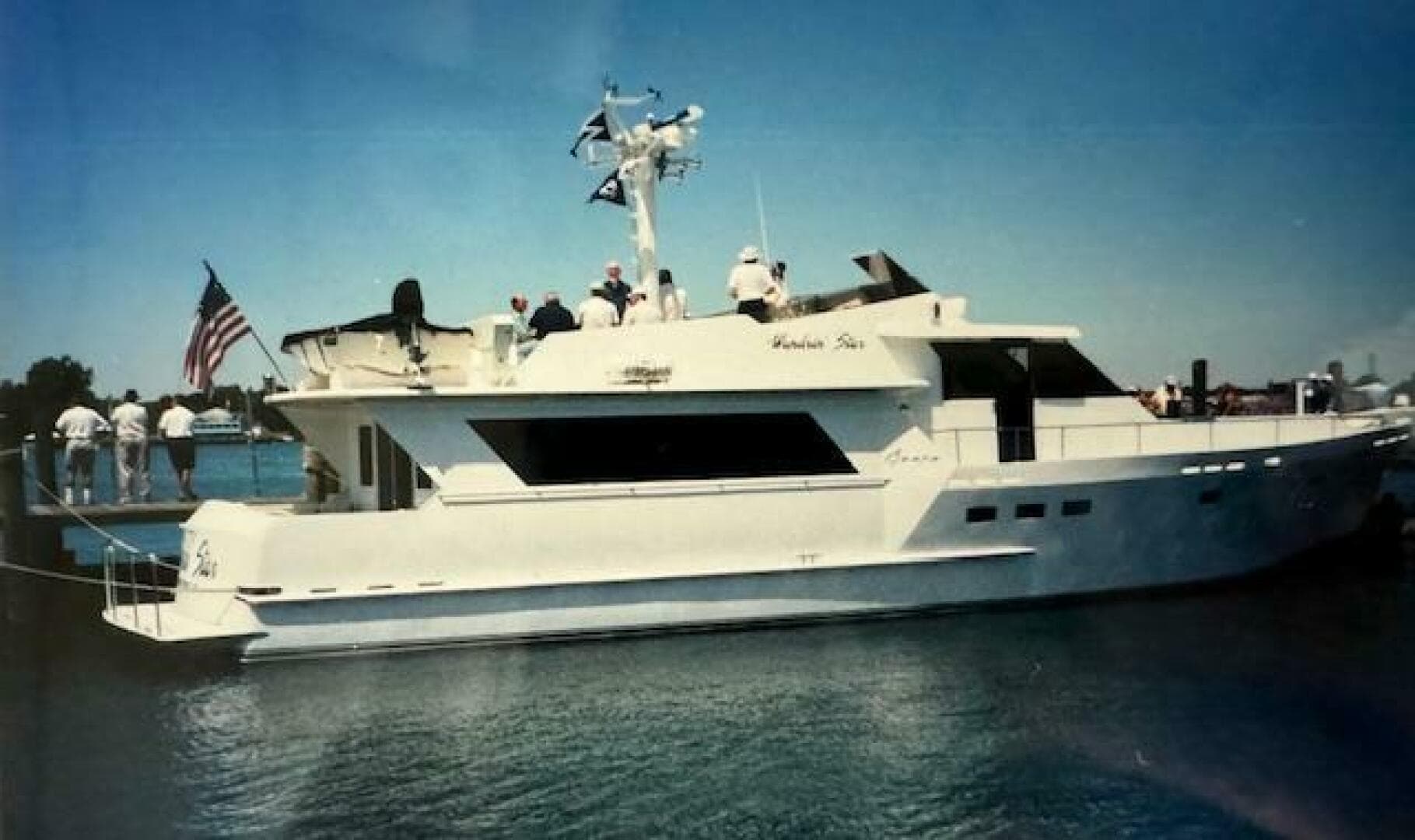 1990 Motor Yacht 70 Brata — photo 13
