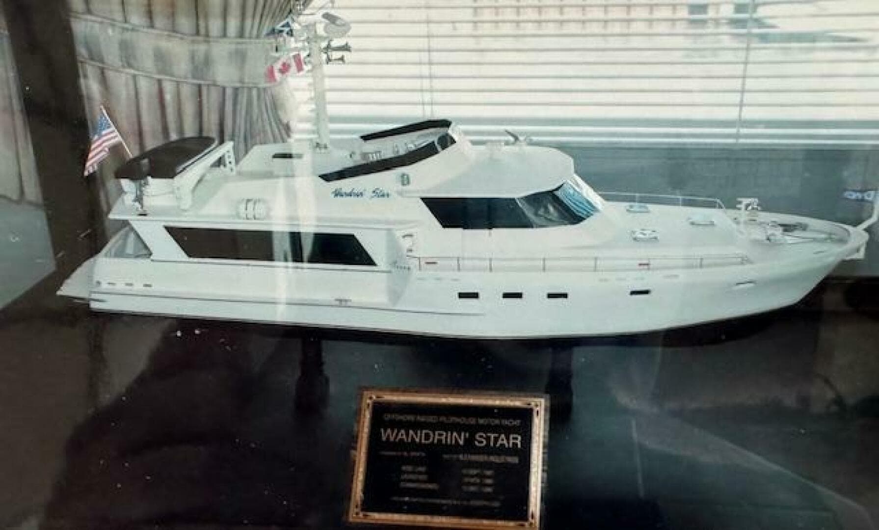 1990 Motor Yacht 70 Brata — photo 9