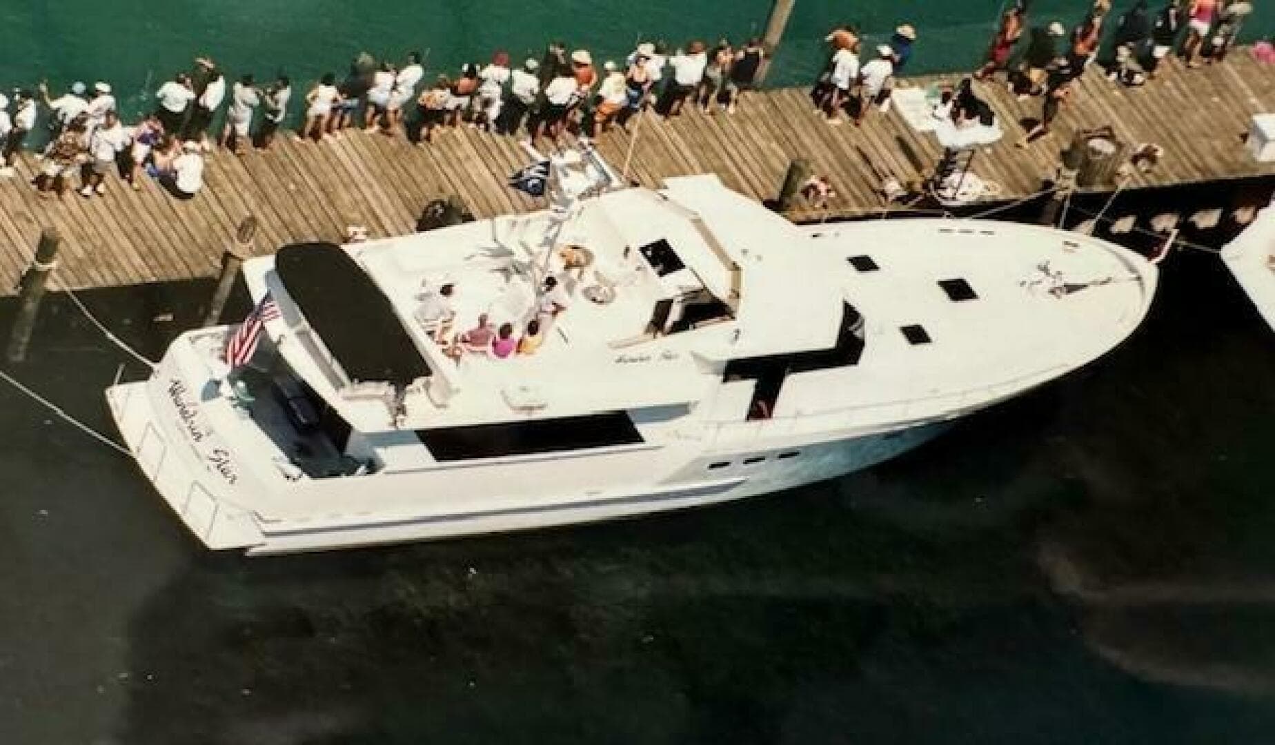 1990 Motor Yacht 70 Brata — photo 2