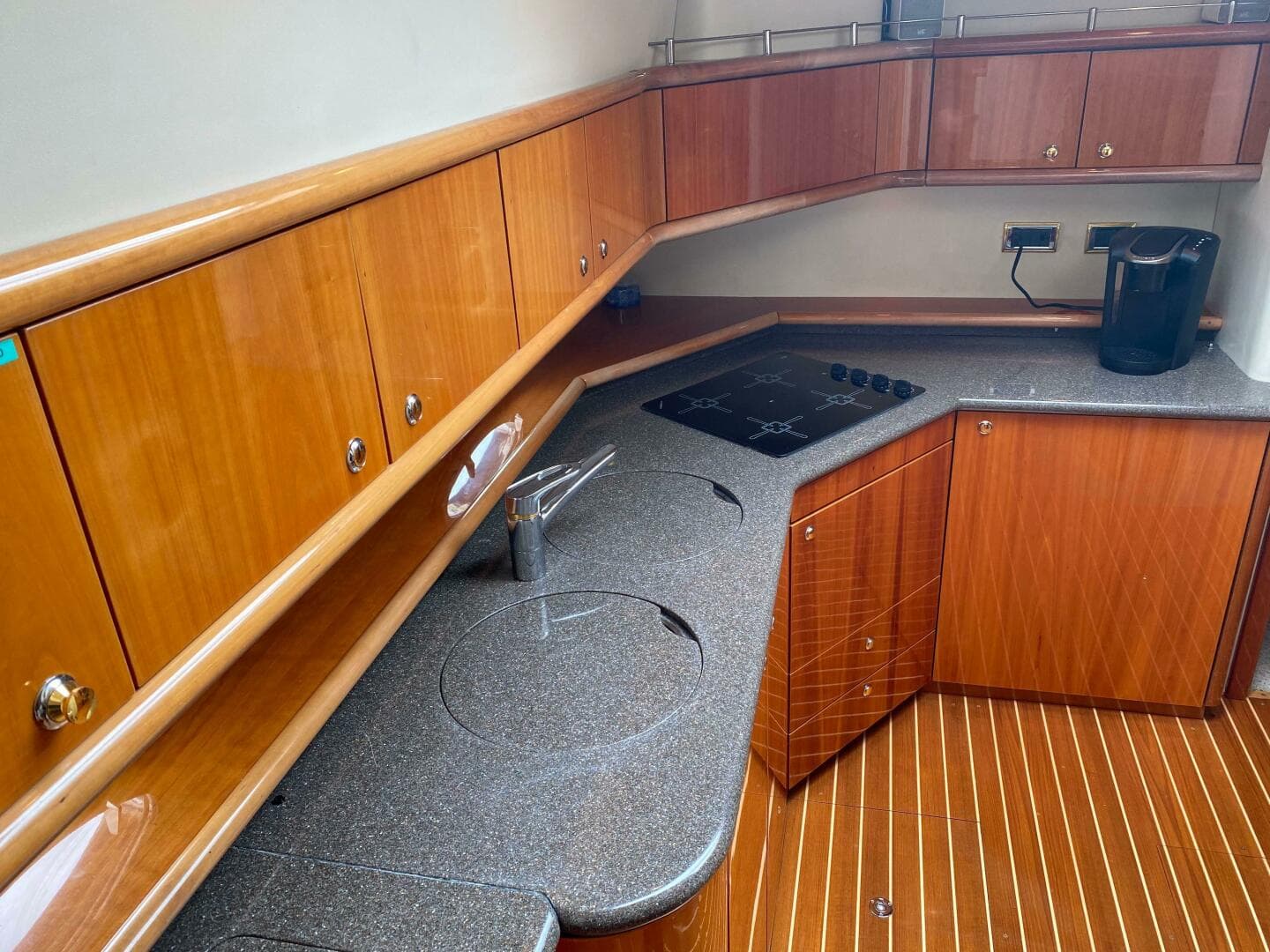 1998 Sunseeker 62 Manhattan — photo 25