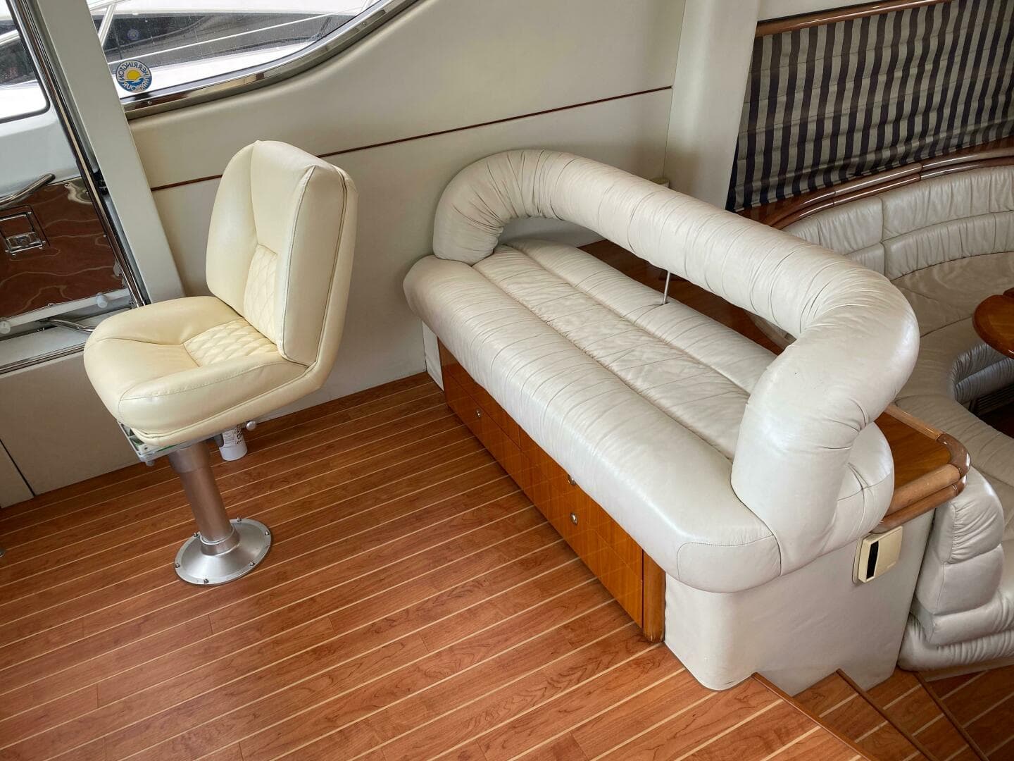 1998 Sunseeker 62 Manhattan — photo 18