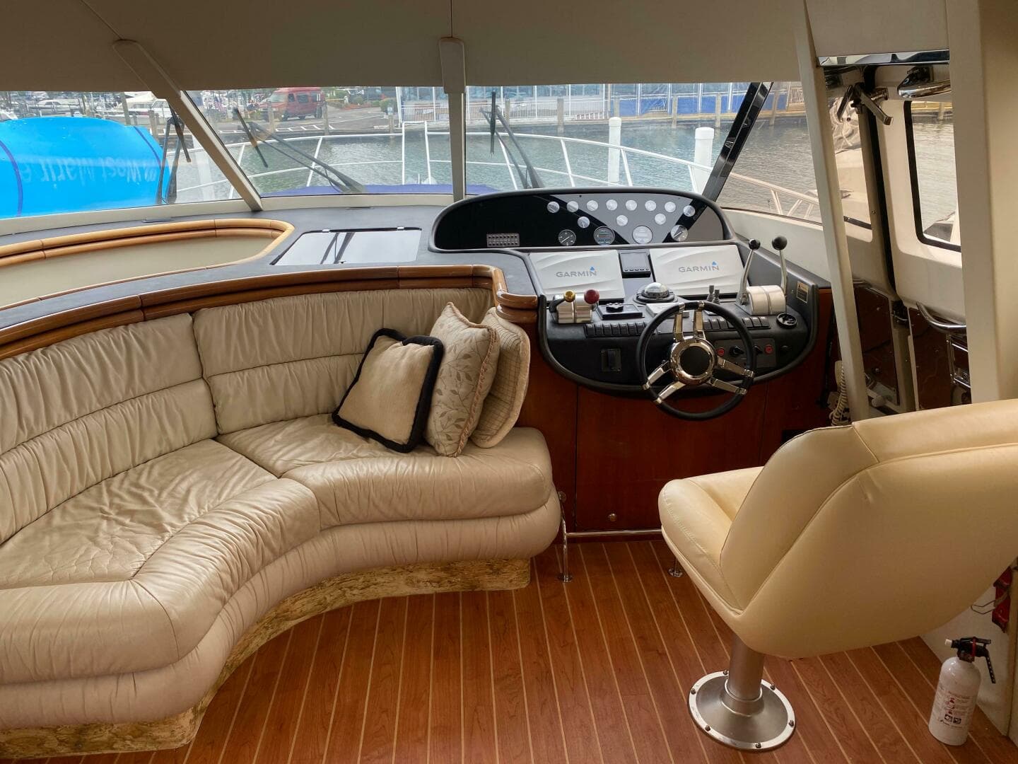 1998 Sunseeker 62 Manhattan — photo 19