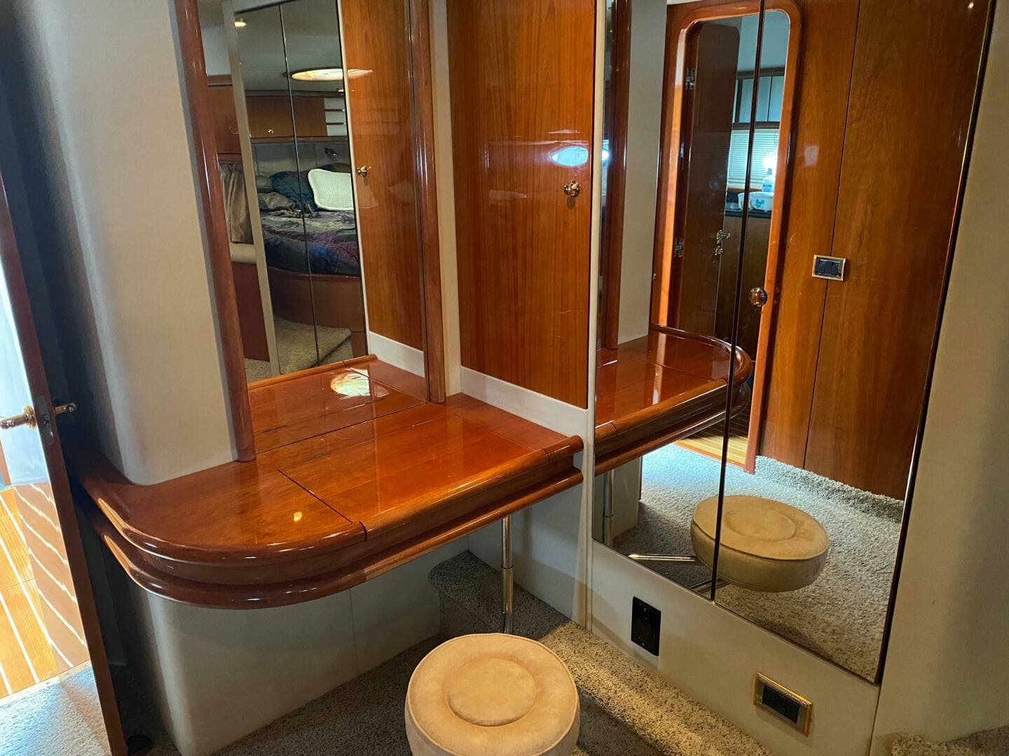 1998 Sunseeker 62 Manhattan — photo 35