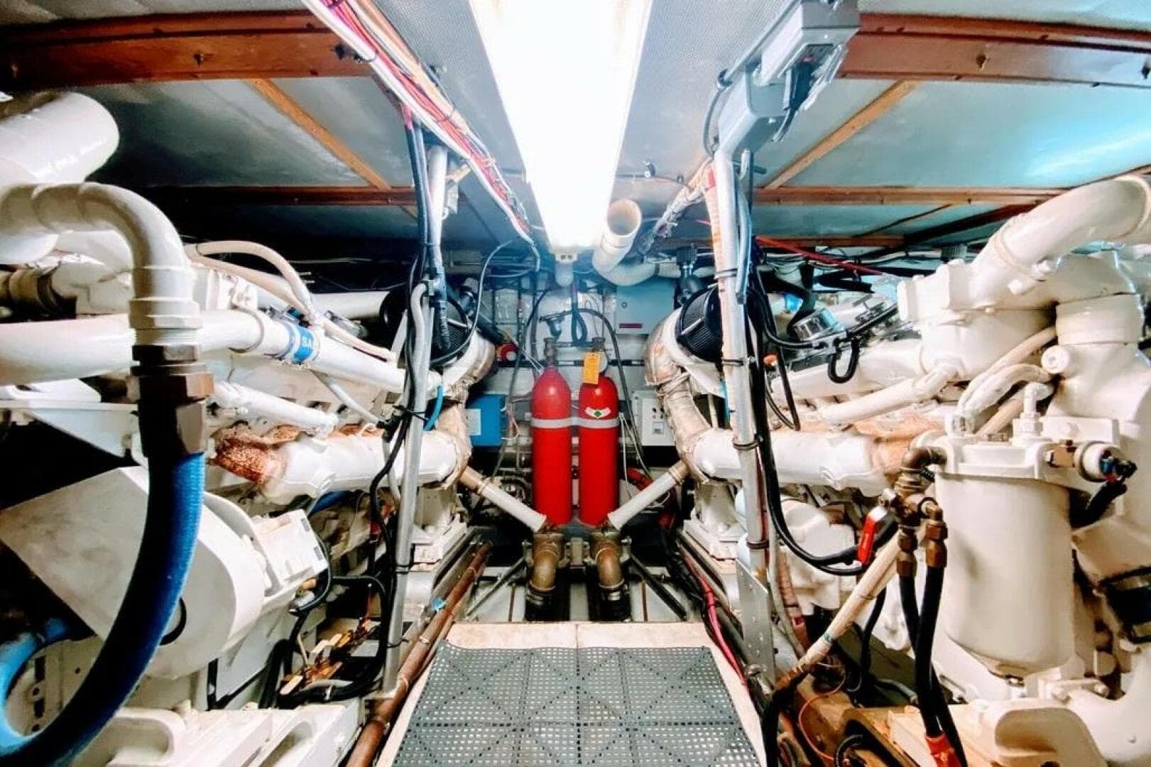 1986 Bertram 58 Flybridge — photo 122