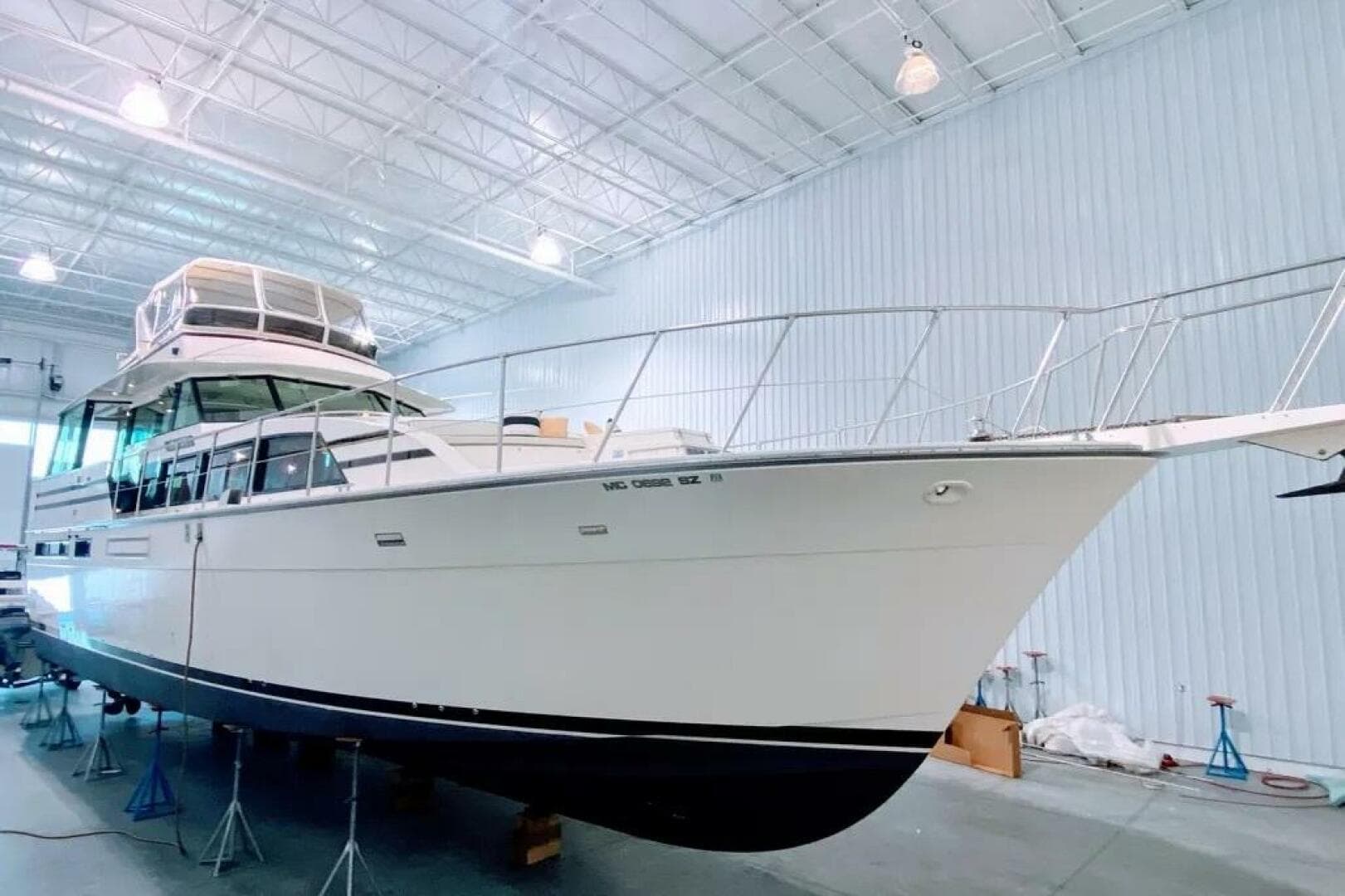 1986 Bertram 58 Flybridge — photo 23