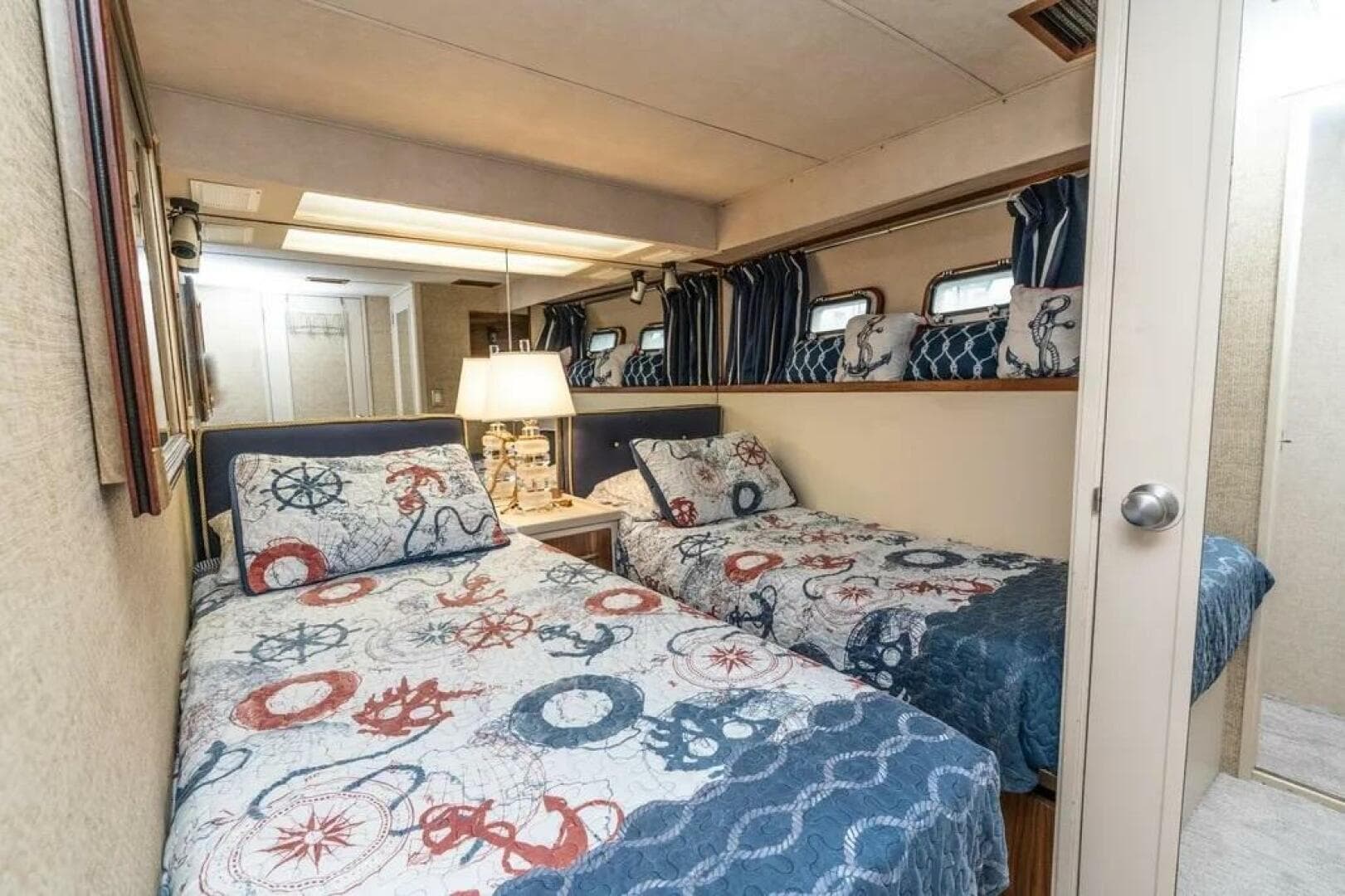 1986 Bertram 58 Flybridge — photo 101