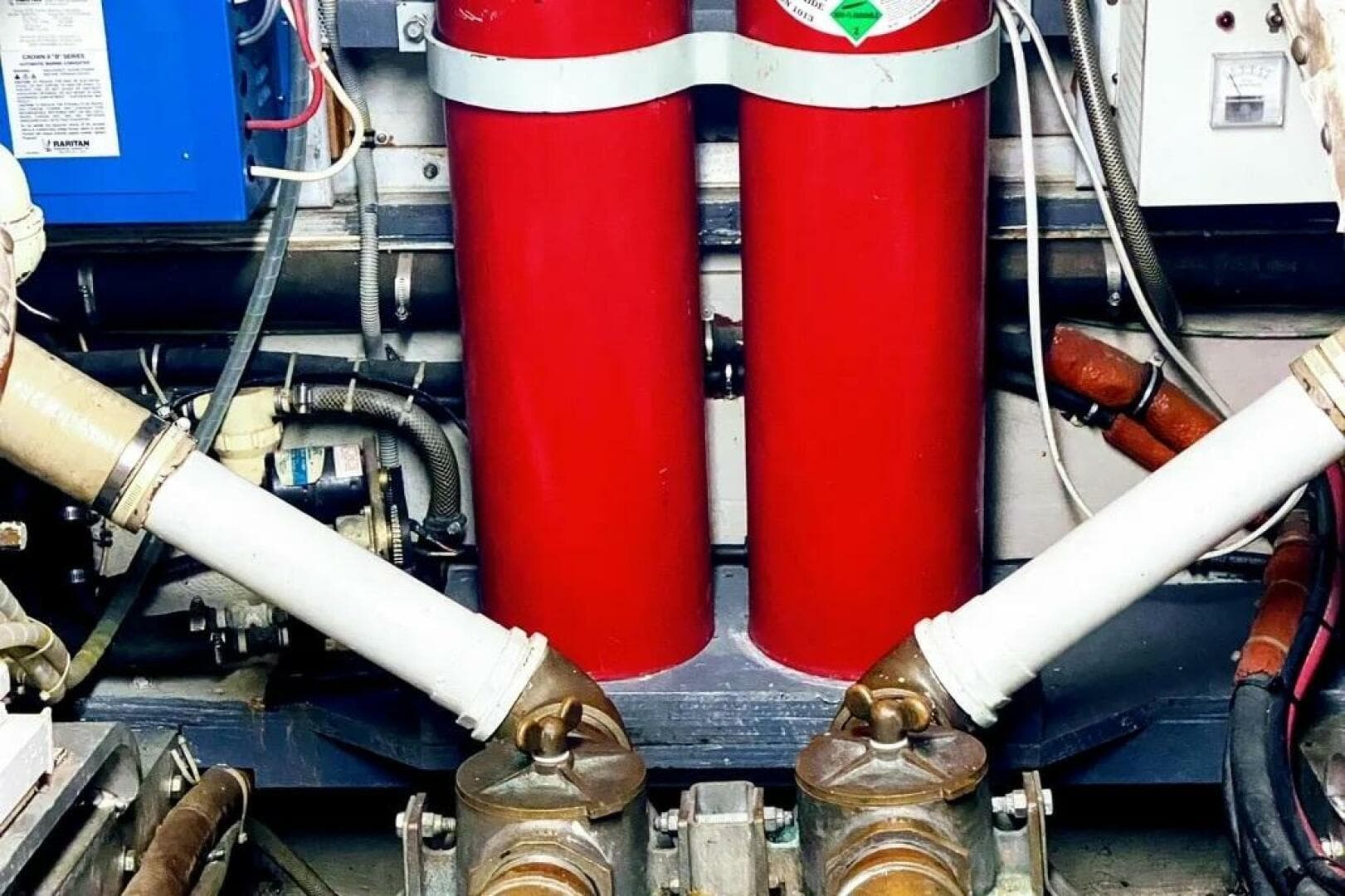 1986 Bertram 58 Flybridge — photo 130