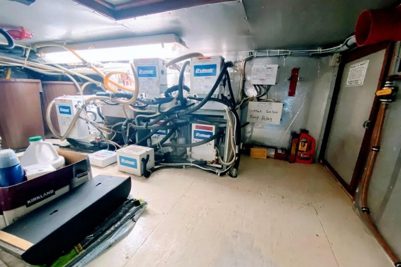 1986 Bertram 58 Flybridge — photo 135