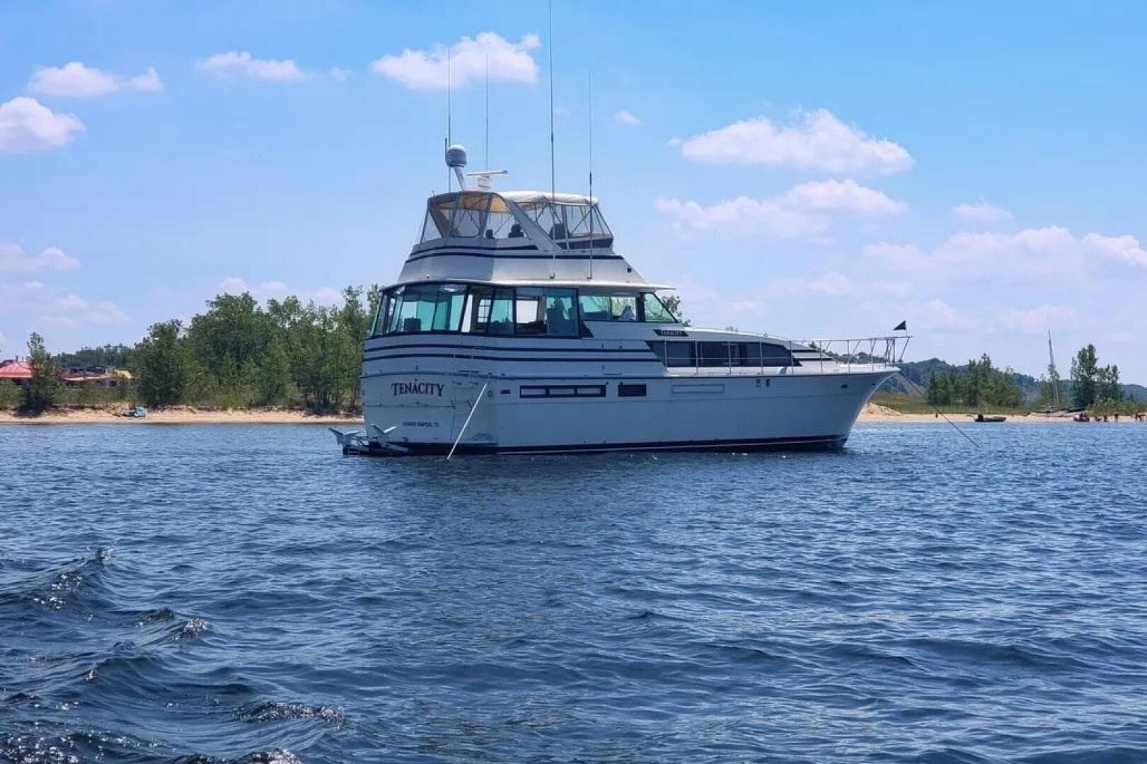 1986 Bertram 58 Flybridge — photo 14