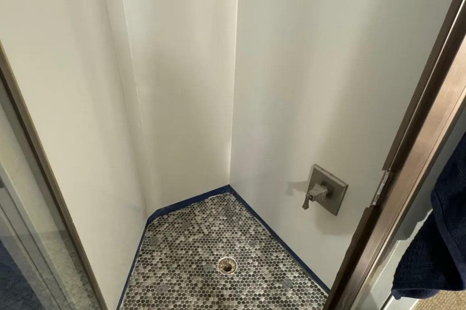 1986 Bertram 58 Flybridge — photo 98