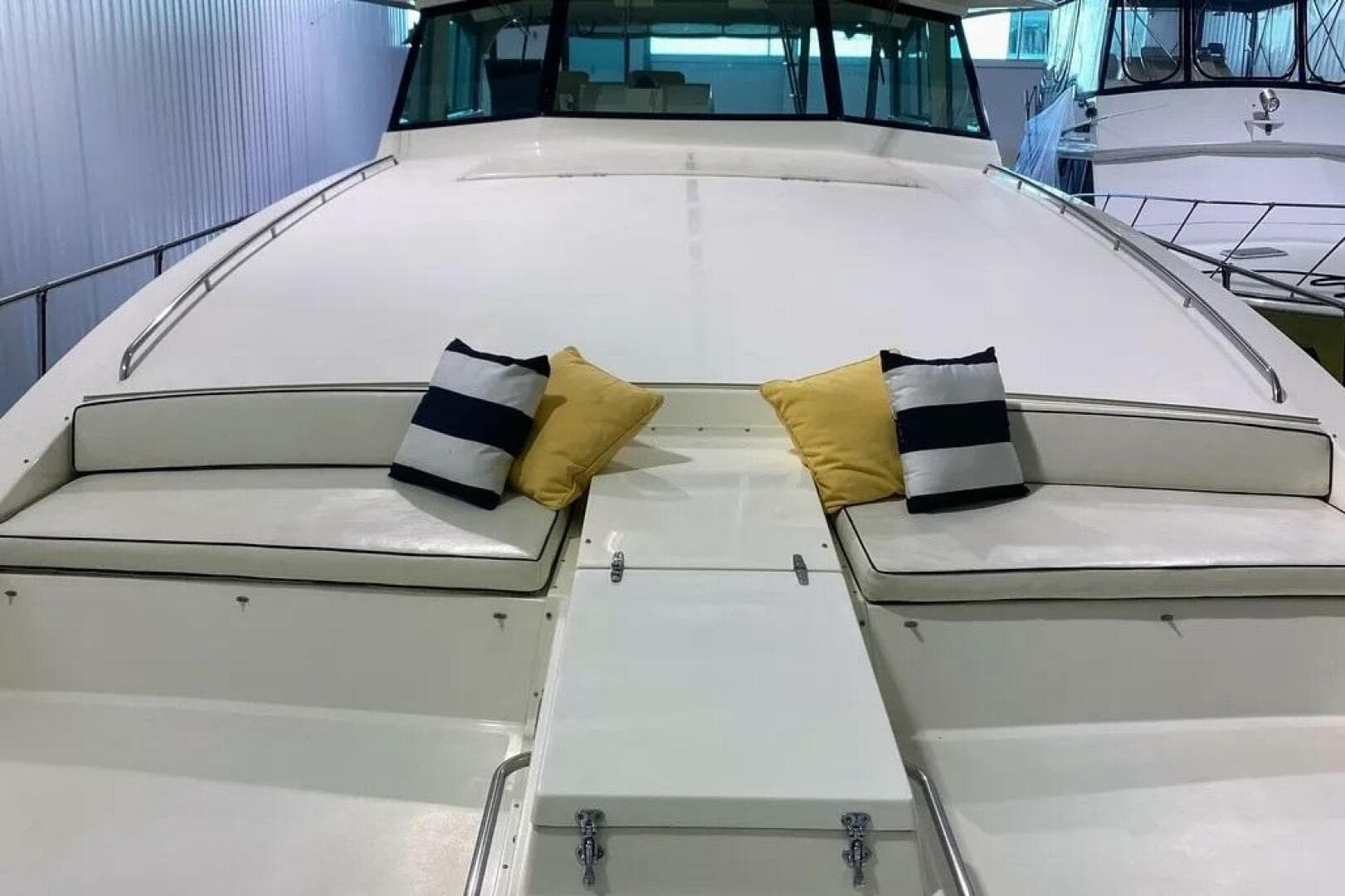 1986 Bertram 58 Flybridge — photo 33