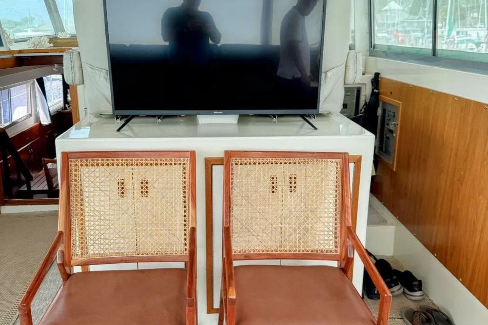 1986 Bertram 58 Flybridge — photo 47