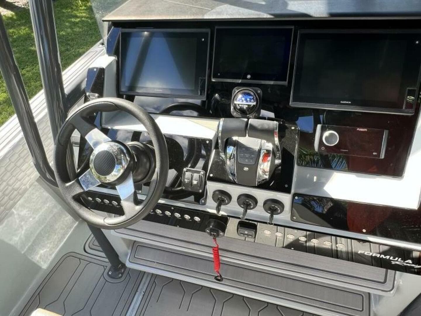 1996 Formula 382 Sr-1 — photo 13