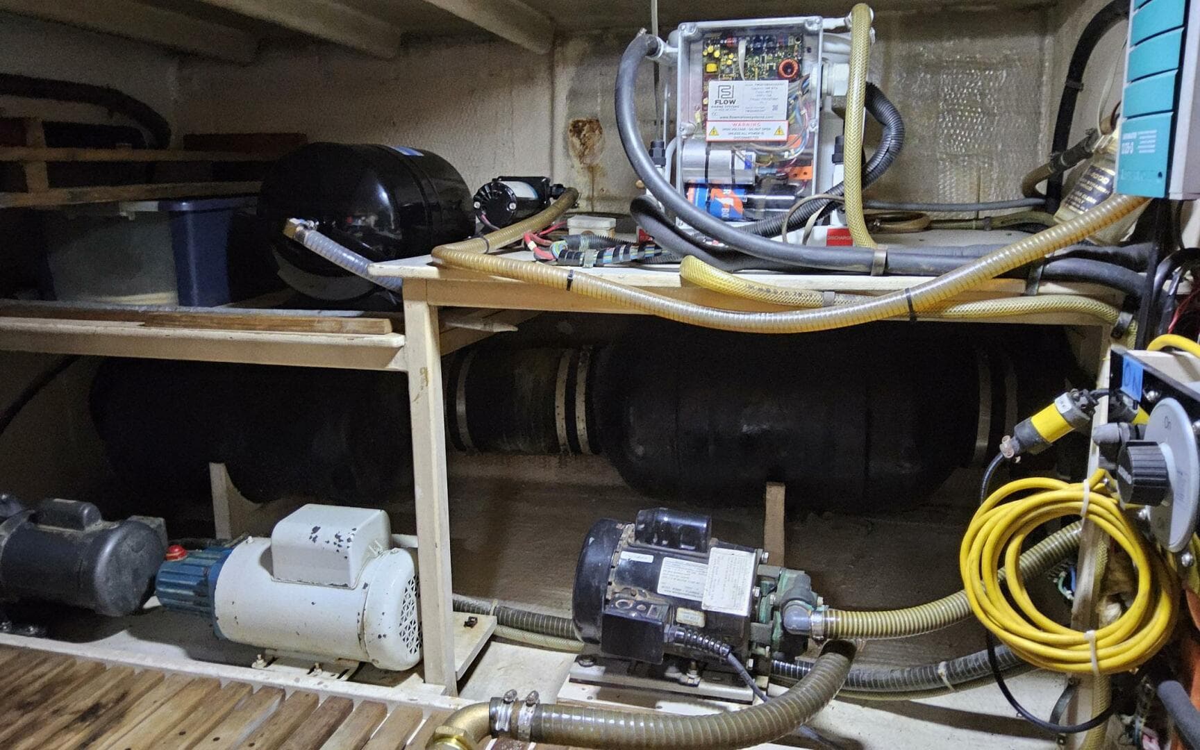 1997 Grand Banks Europa — photo 19