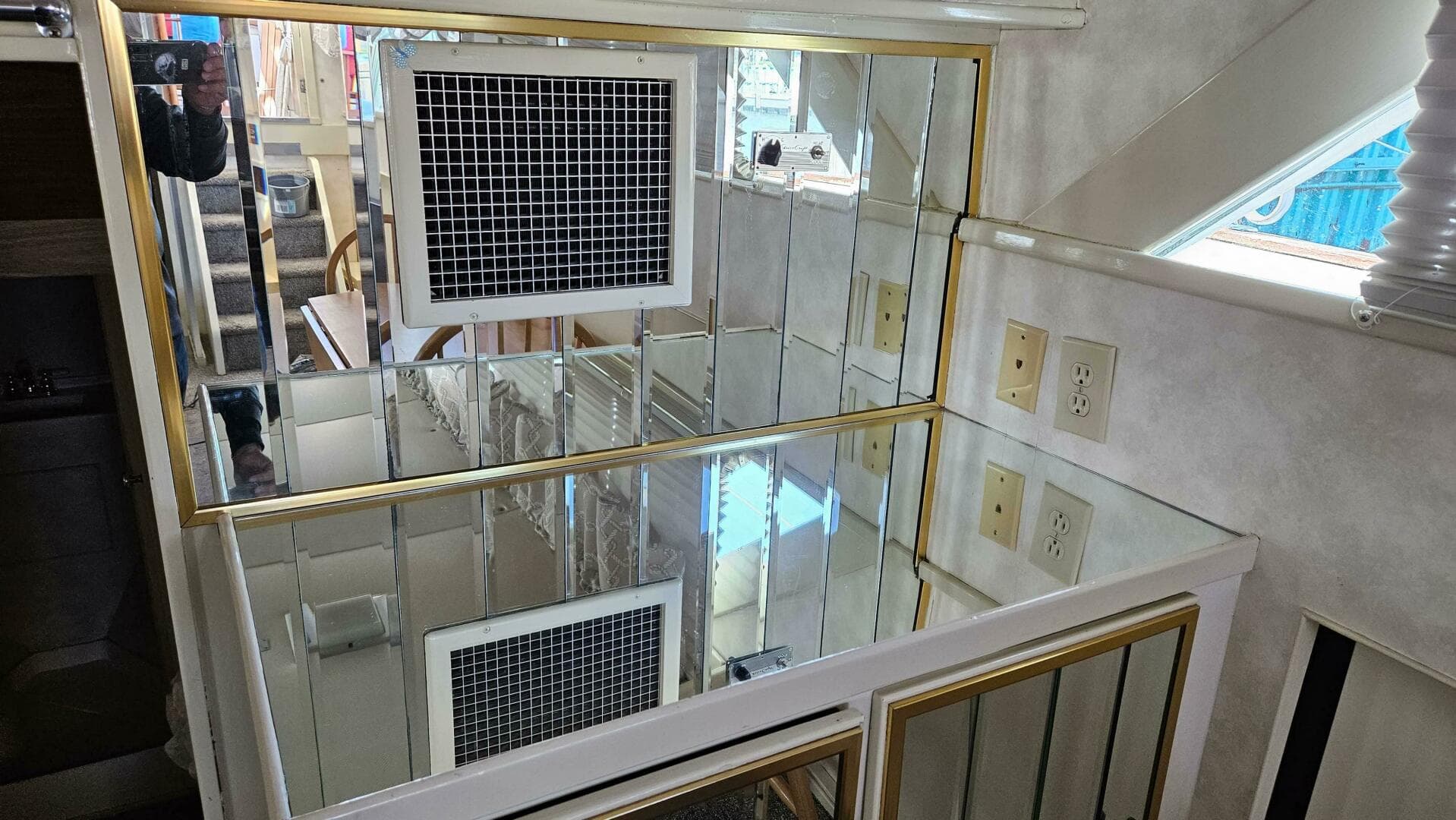 1971 Chris-Craft 47 Commander — photo 39