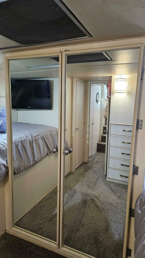 1971 Chris-Craft 47 Commander — photo 46