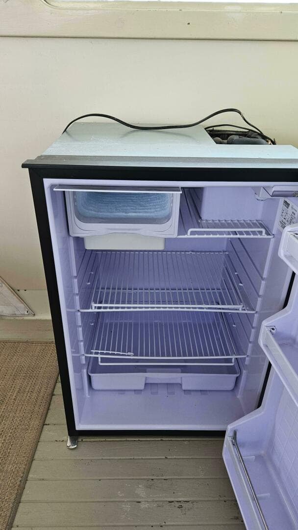 1971 Chris-Craft 47 Commander — photo 12